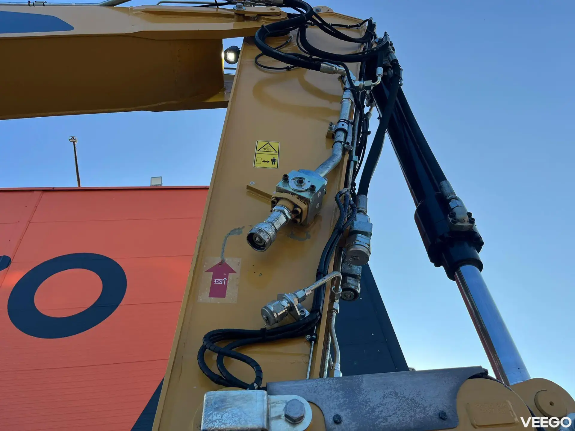 Caterpillar M 318 F ROTOTILT / CENTRAL LUBRICATION / AC 129kW