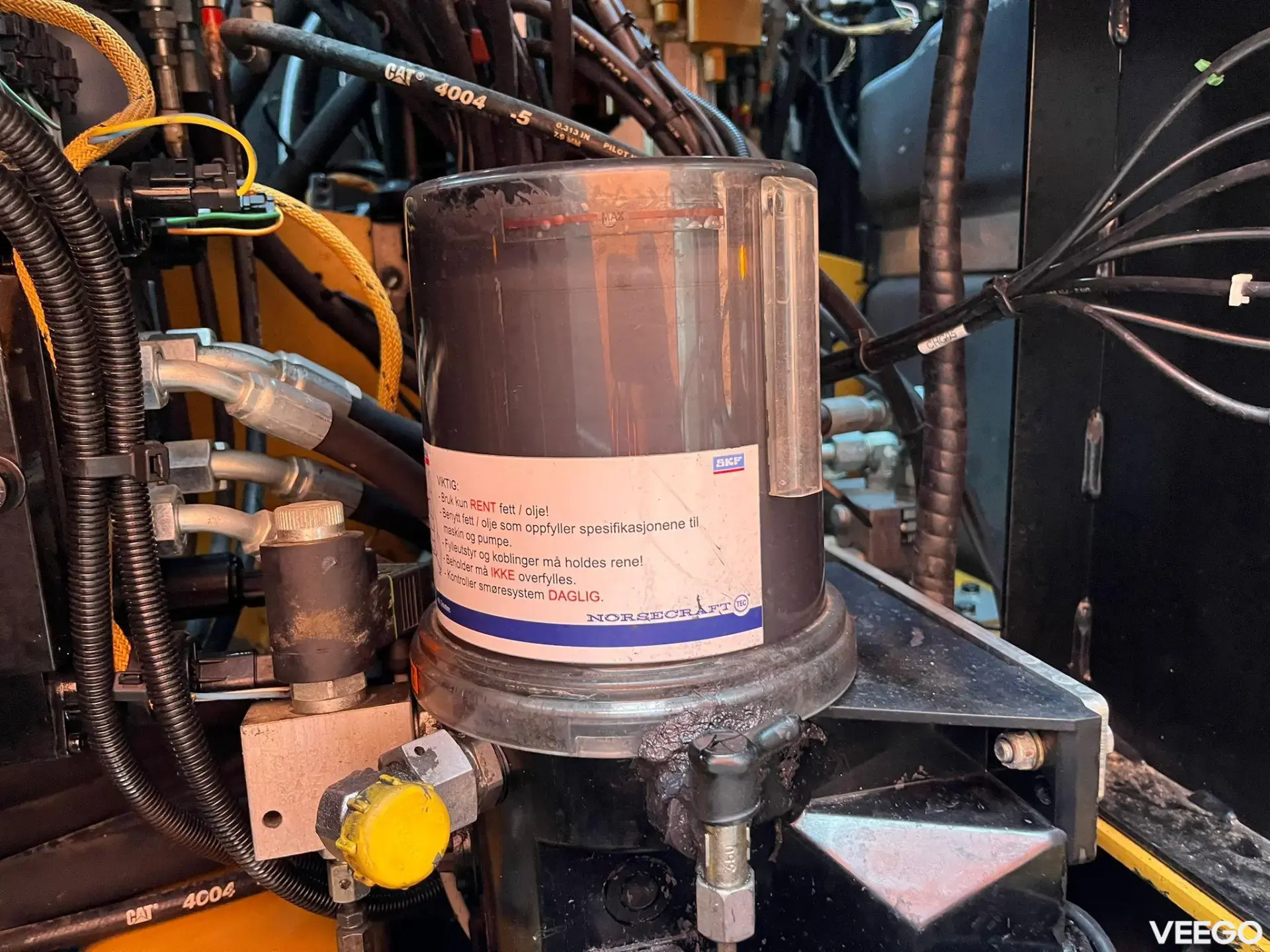 Caterpillar M 318 F ROTOTILT / CENTRAL LUBRICATION / AC 129kW