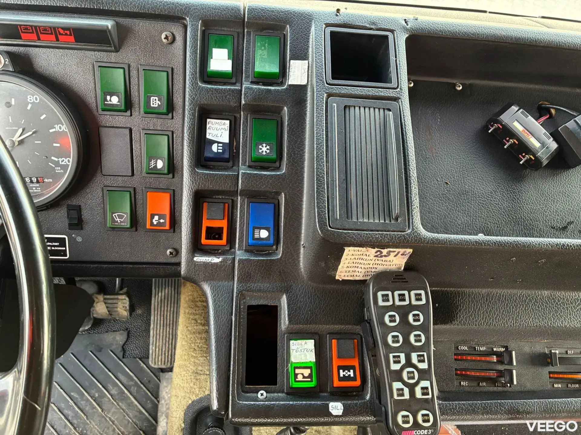 Volvo F10 Ruberg / 2700 l/min / tanks 9000 I + 1000 l  184kW