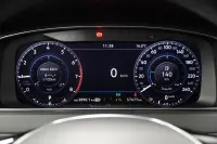 Volkswagen Golf 96kW thumbnail