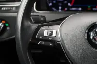 Volkswagen Golf 96kW thumbnail