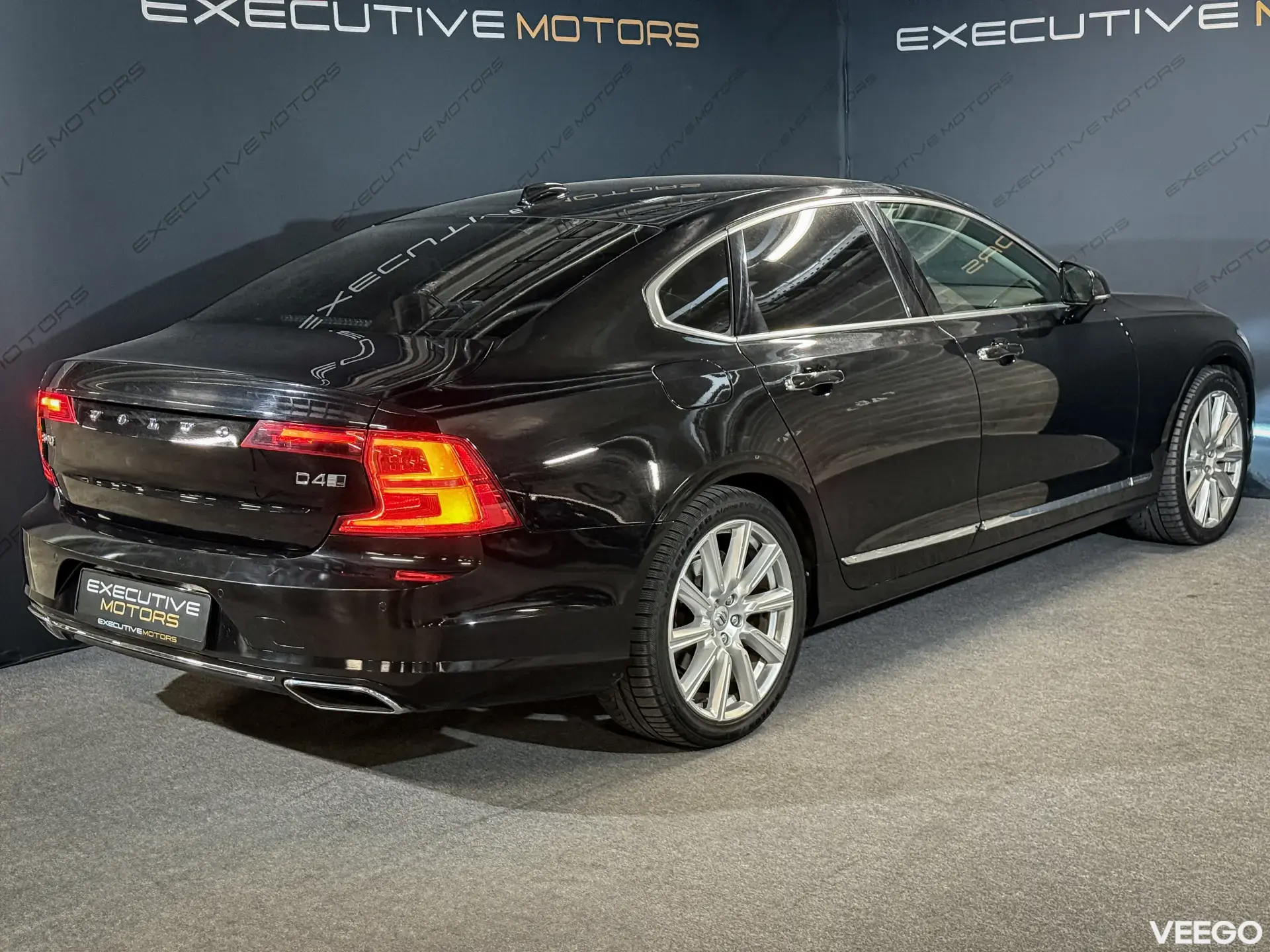 Volvo S90 AWD Inscription 2.0 140kW