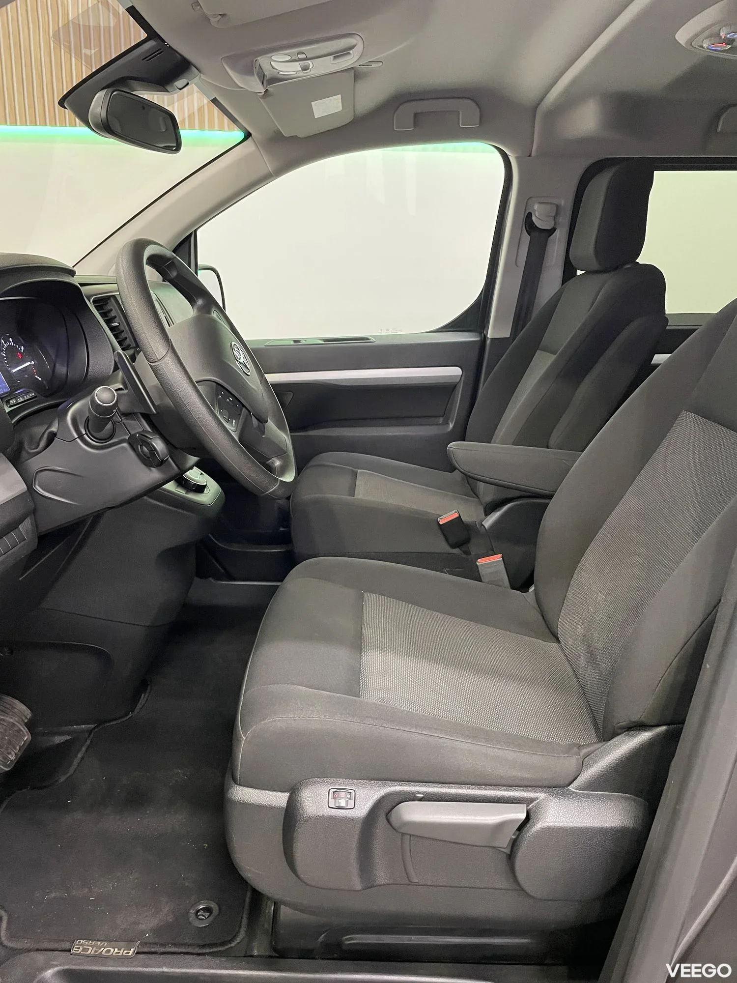 Toyota Proace Verso Long Double side door Shuttle Comfort 130kW