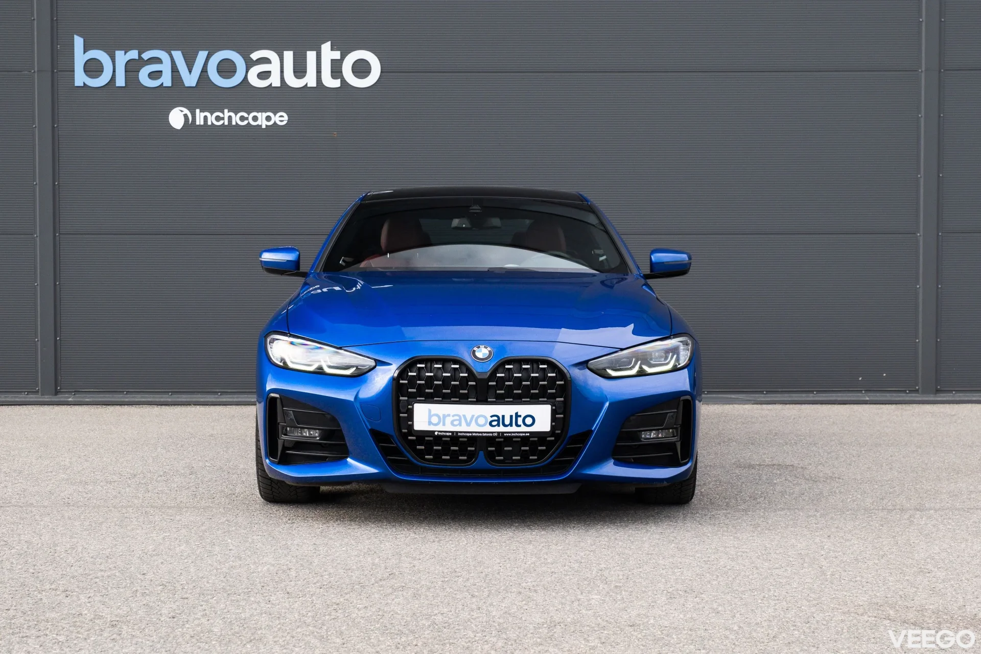 BMW 420 i xDrive Coupe M-Sportpakett 2 135kW