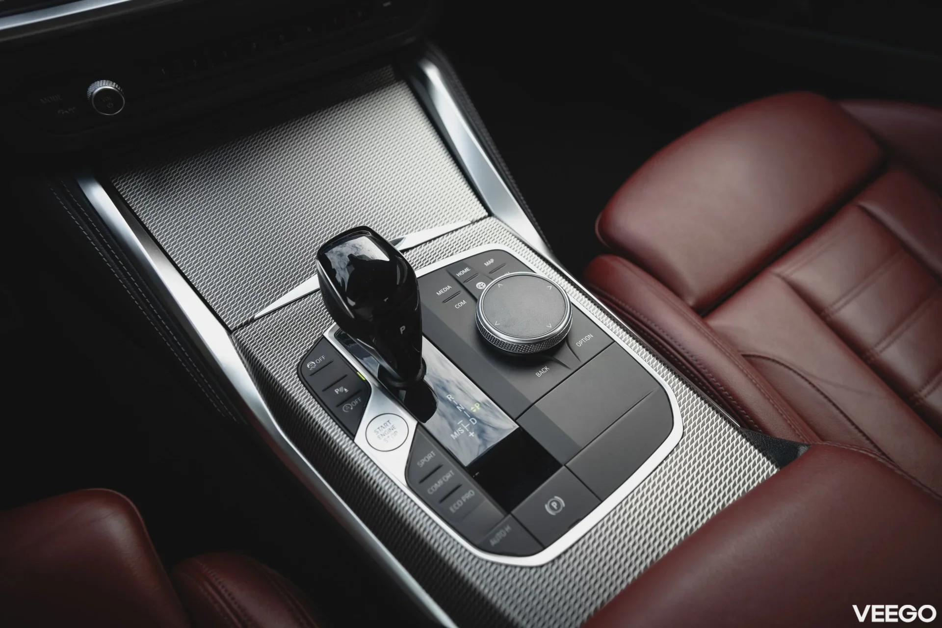 BMW 420 i xDrive Coupe M-Sportpakett 2 135kW