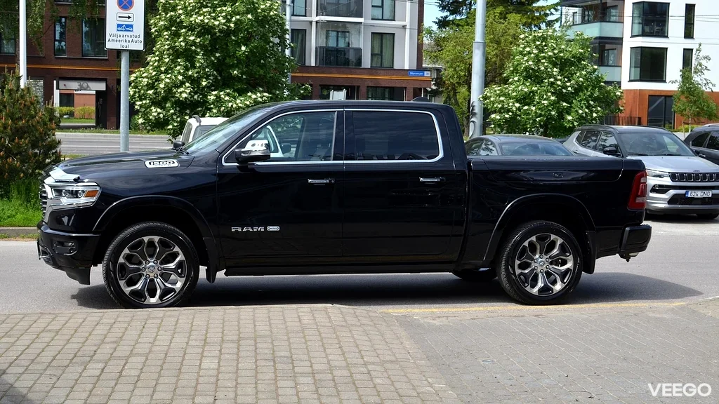 RAM 1500 LONGHORN 5.7 295kW