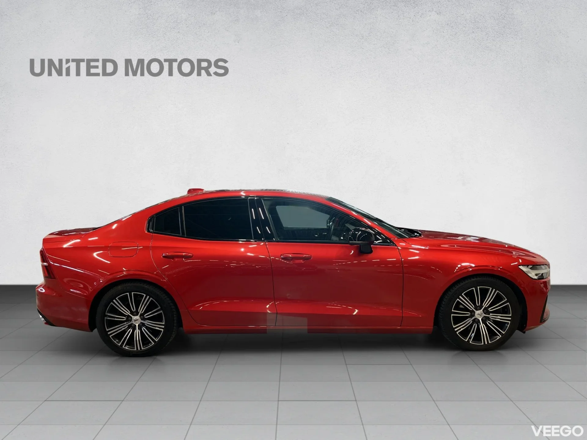 Volvo S60 T5 R-design 184kW