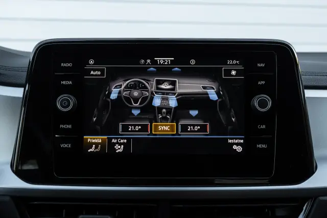 Image of Volkswagen T-Roc 110kW
