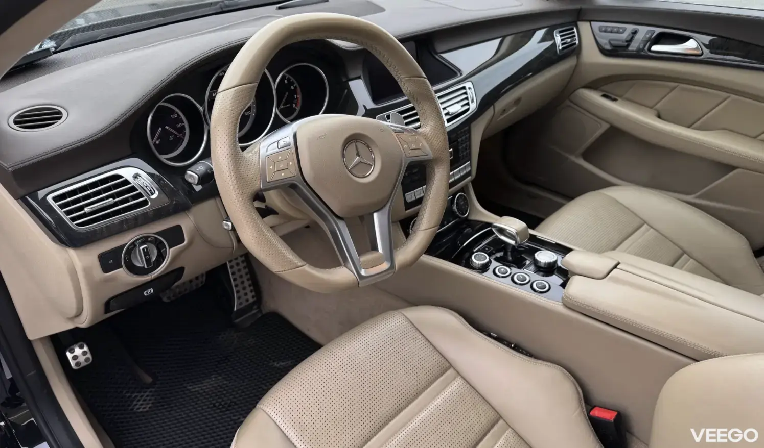 Mercedes-Benz CLS63 AMG 5.5 410kW