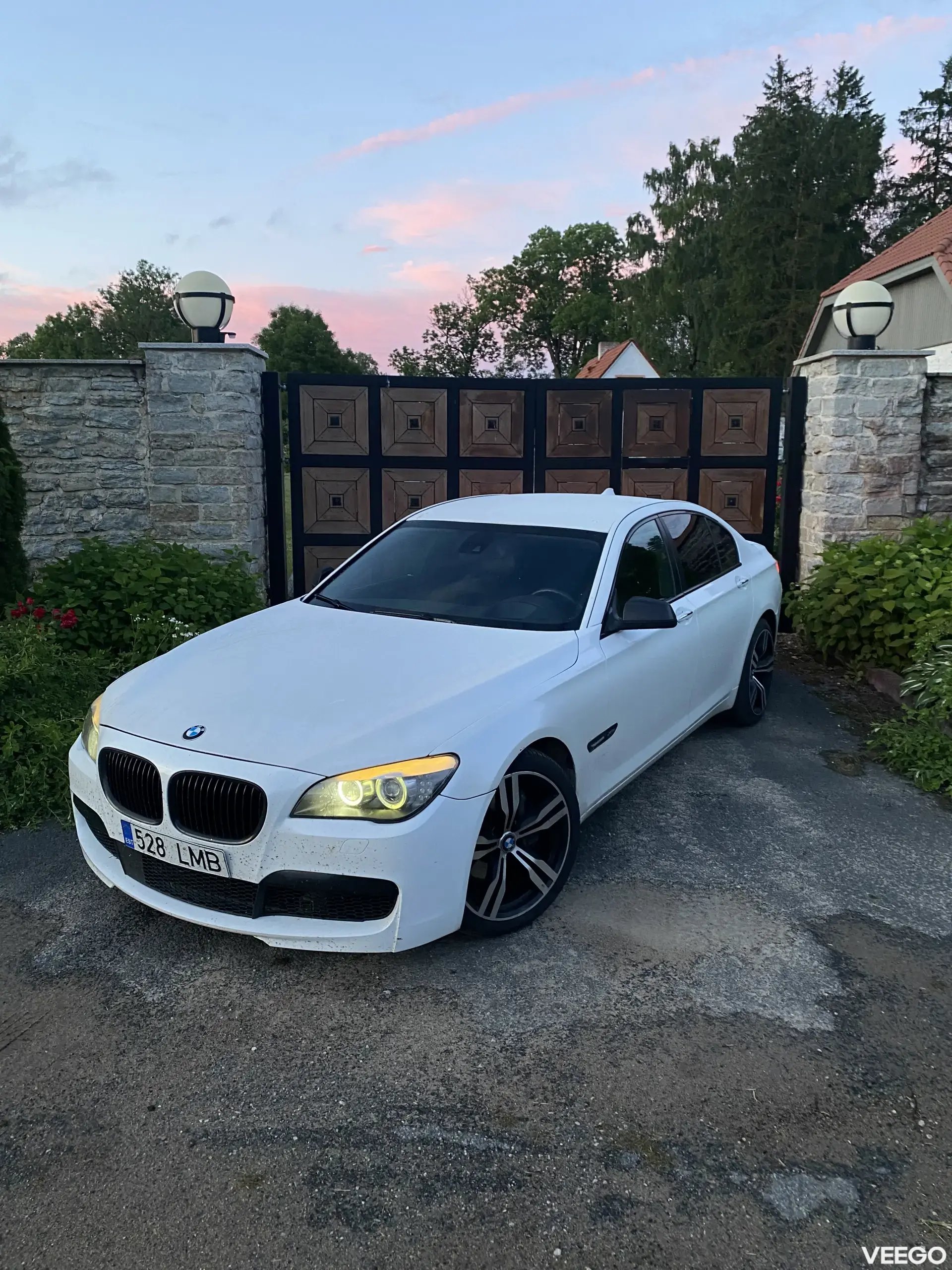 BMW 740D XDRIVE F01 3.0 225kW