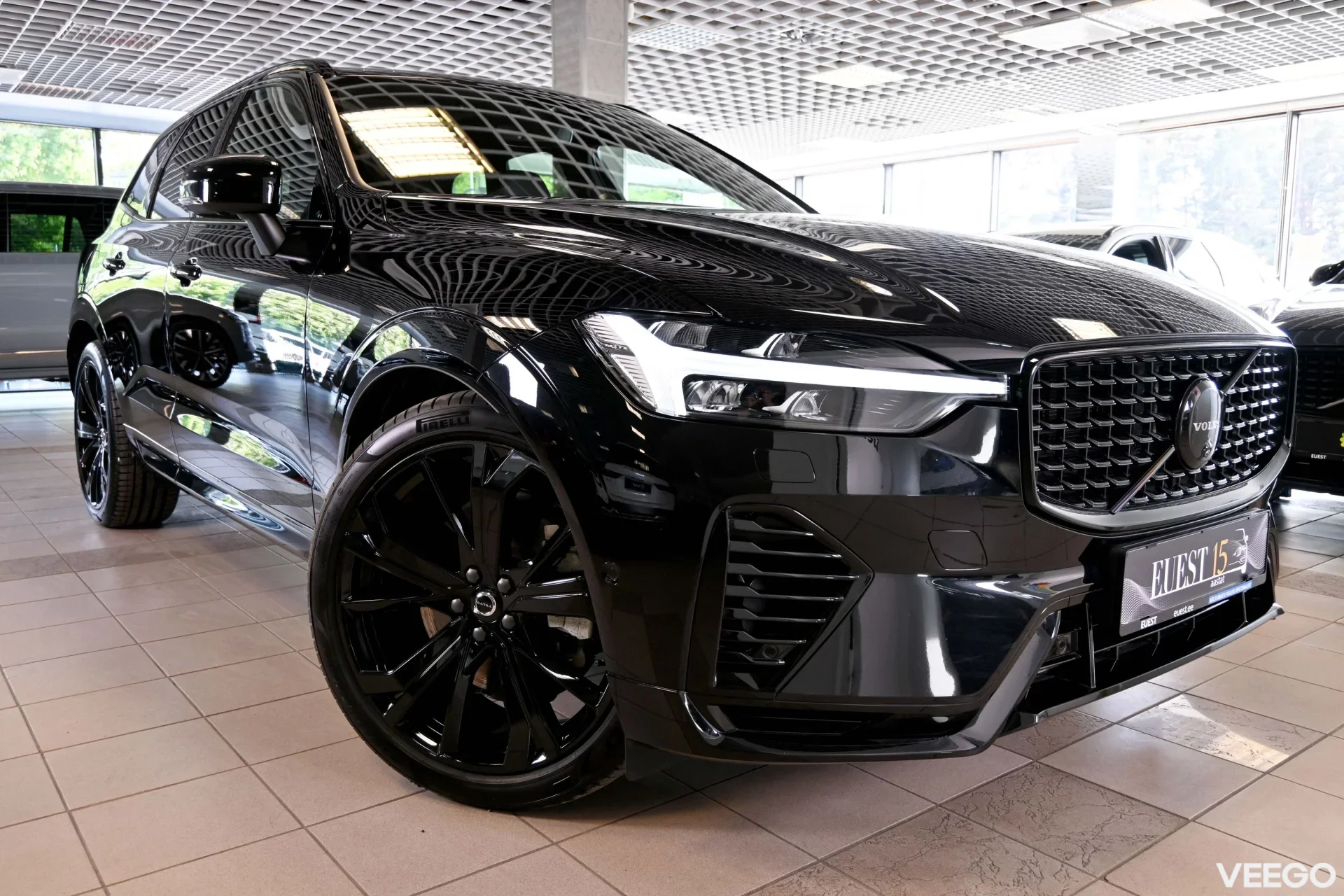 Volvo XC60 AWD 4C B&W LUXURY+ BLACK EDITION INTELLI PRO 2 293kW