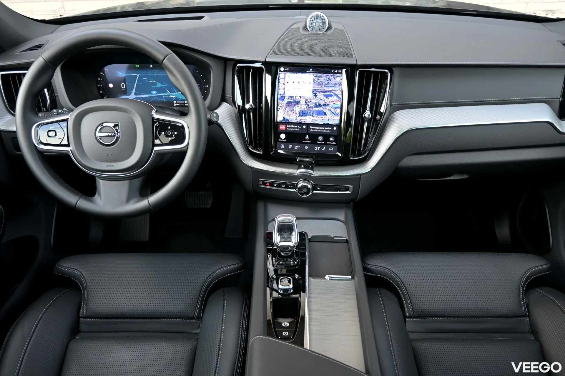 Volvo XC60 AWD 4C B&W LUXURY+ BLACK EDITION INTELLI PRO 2 293kW
