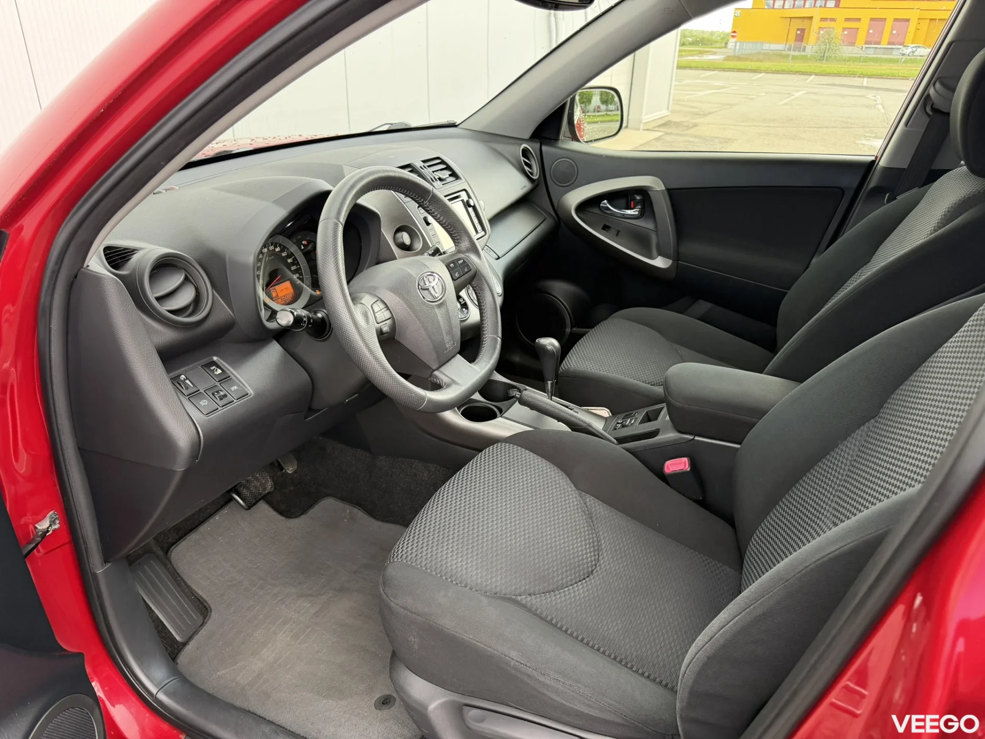 Toyota RAV4 2.0 116kW