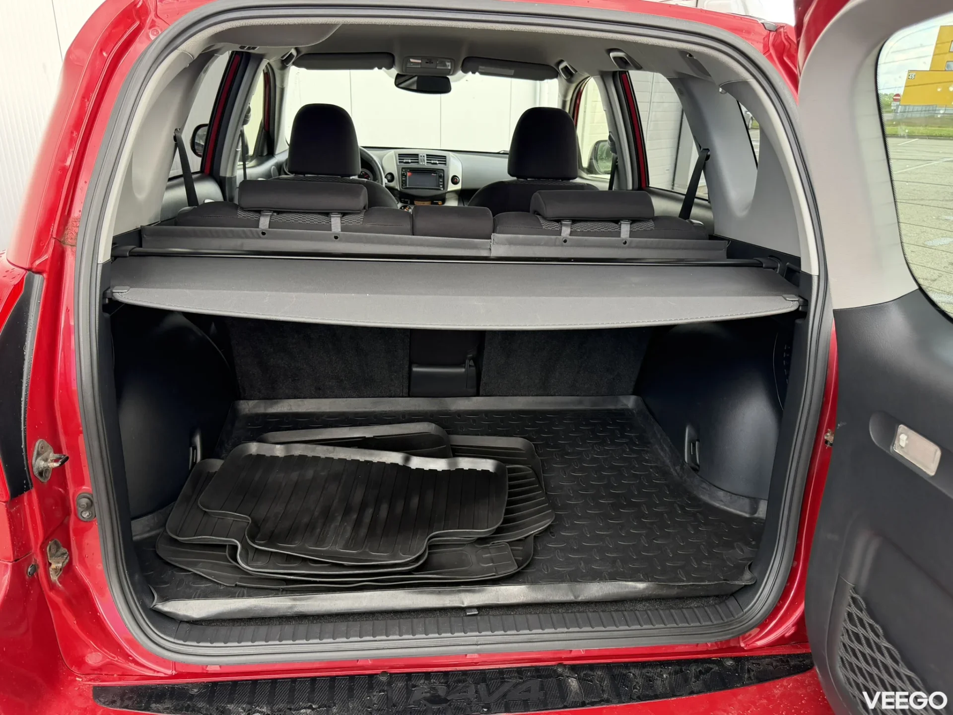 Toyota RAV4 2.0 116kW