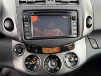 Toyota RAV4 2.0 116kW thumbnail
