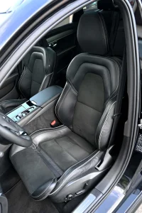 Volvo V90 AWD H&K R-DESIGN INTELLI SAFE 2 251kW thumbnail