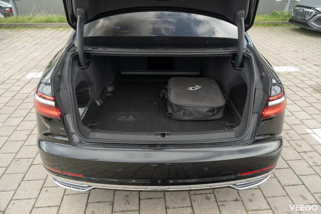 Audi A8 330kW