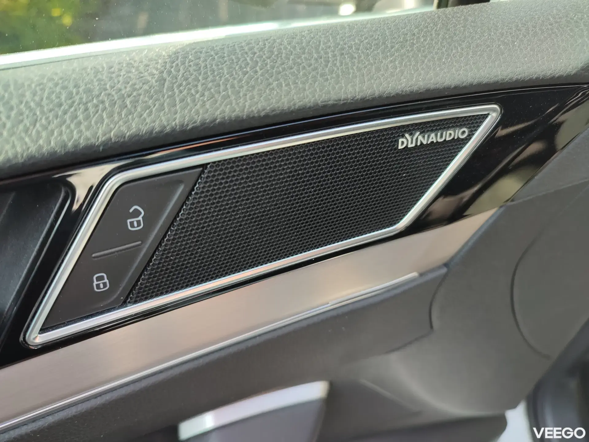 Volkswagen Passat R-Line 4Motion 140kW