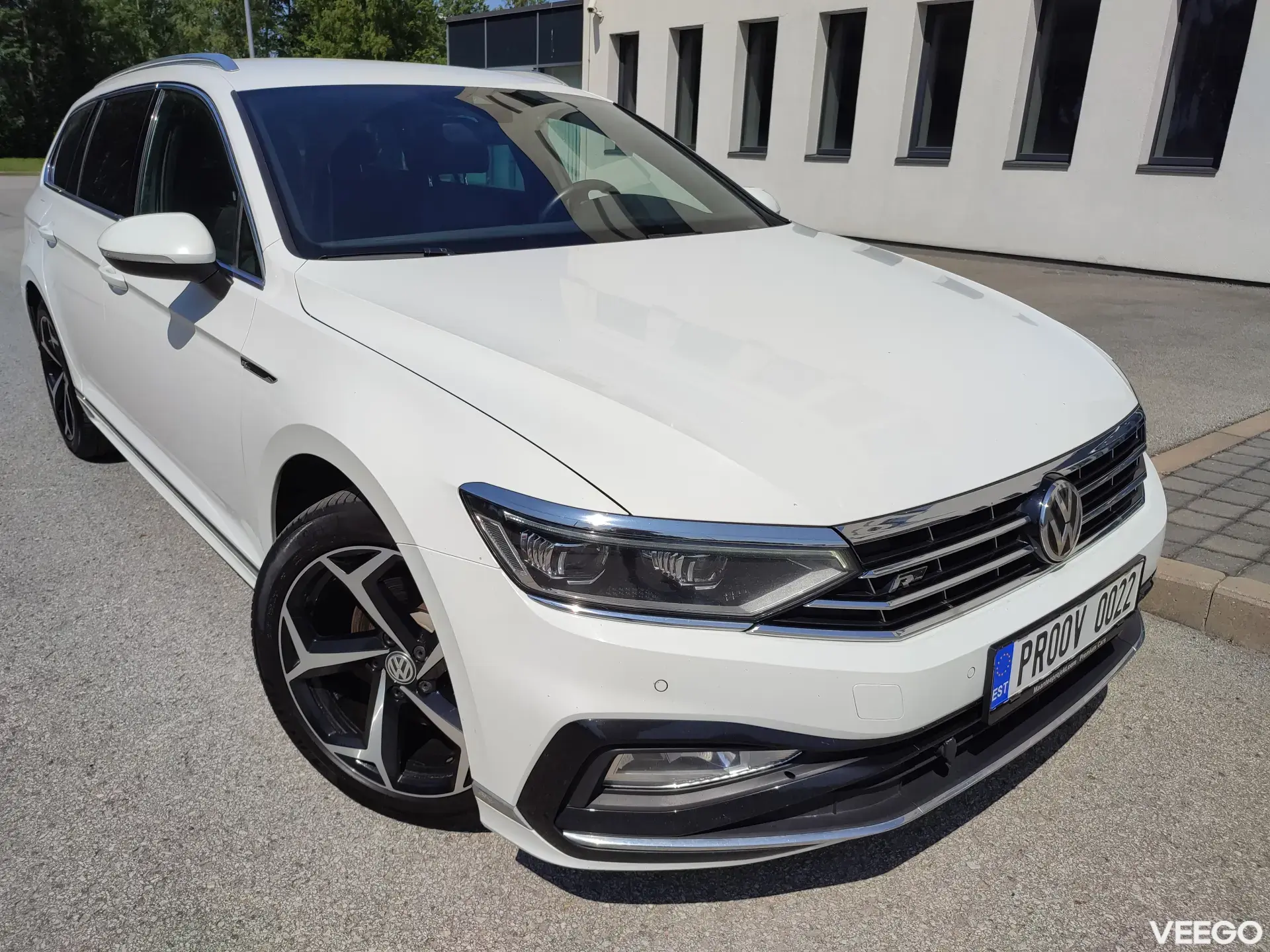 Volkswagen Passat R-Line 4Motion 140kW