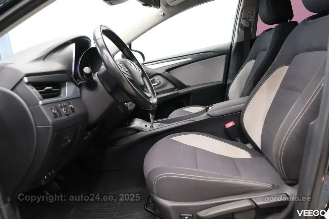 Toyota Avensis Active 1.8 108kW