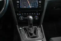 Volkswagen Passat 110kW thumbnail