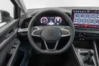 Volkswagen Golf 85kW thumbnail