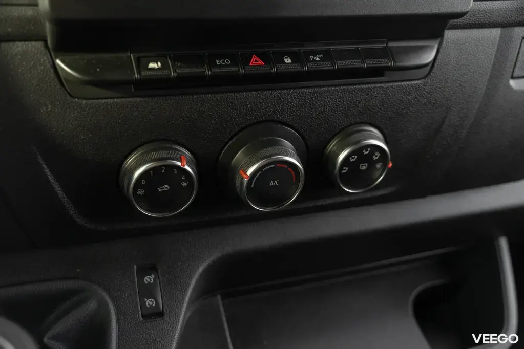 Renault Master 100kW