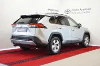 Toyota RAV4 Luxury + Comfort pakett 2 129kW thumbnail
