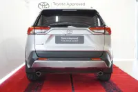 Toyota RAV4 Luxury + Comfort pakett 2 129kW thumbnail