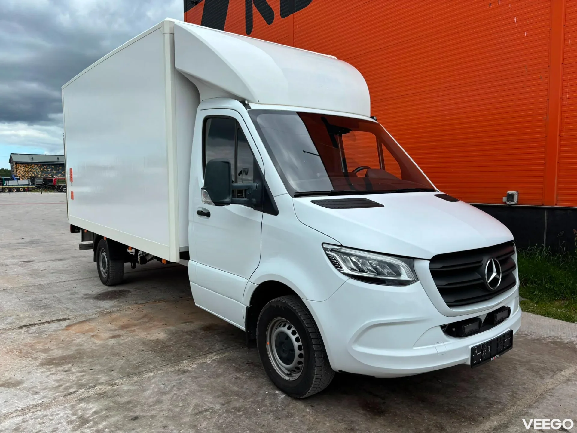 Mercedes-Benz Sprinter BOX L=4283 mm 169kW