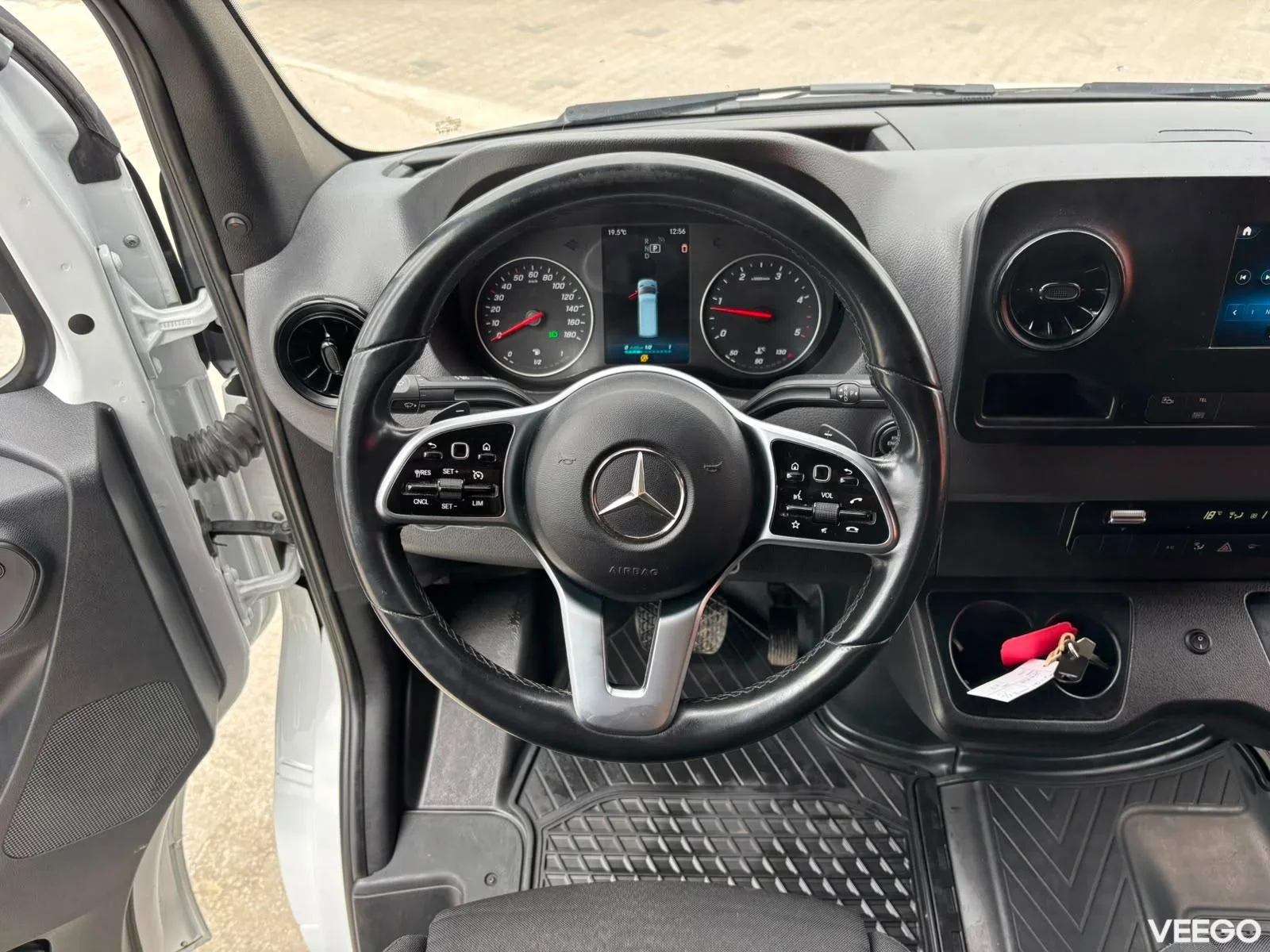 Mercedes-Benz Sprinter BOX L=4283 mm 169kW