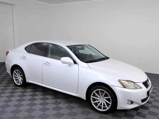 Image of Lexus IS 220 2.2 130kW