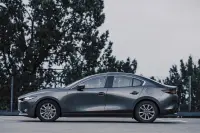 Mazda 3 2.0 110kW thumbnail