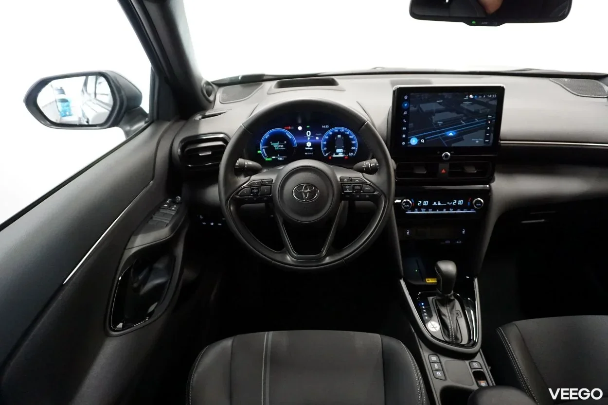 Toyota Yaris Cross Elegant + Technology pakett 1.5 68kW