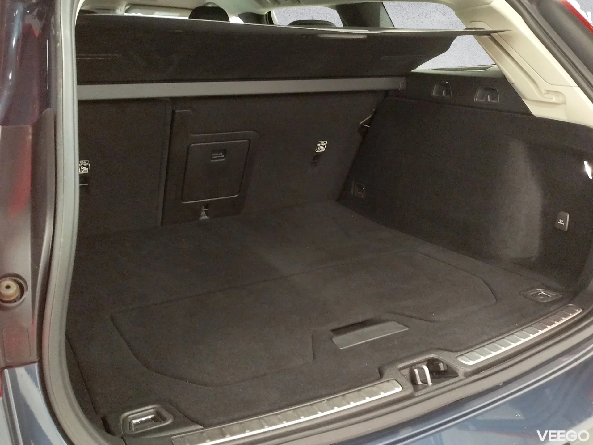 Volvo V60 T6 AWD Recharge, 186kW/253 PS 186kW
