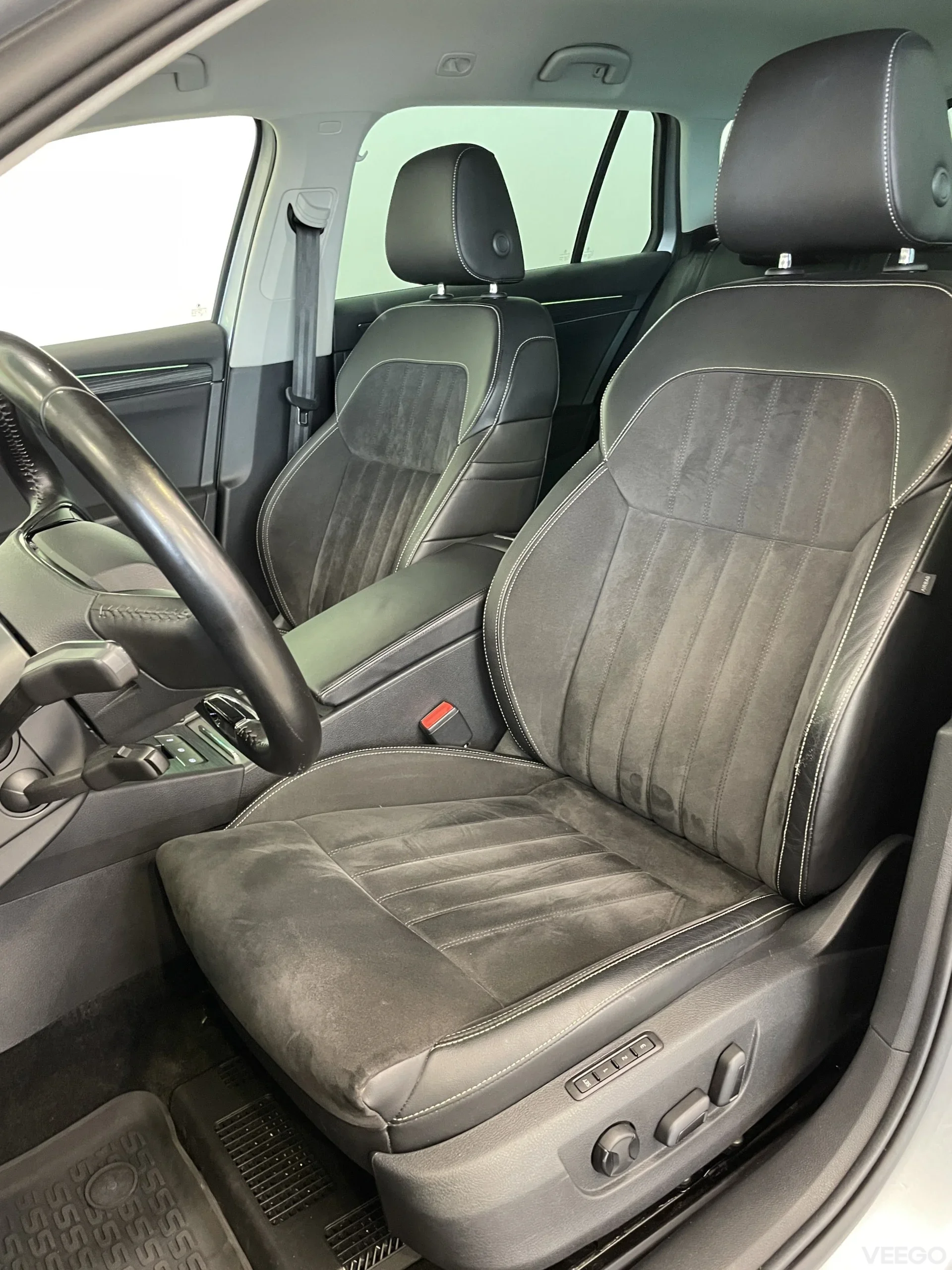 Skoda Superb Elegance 140kW