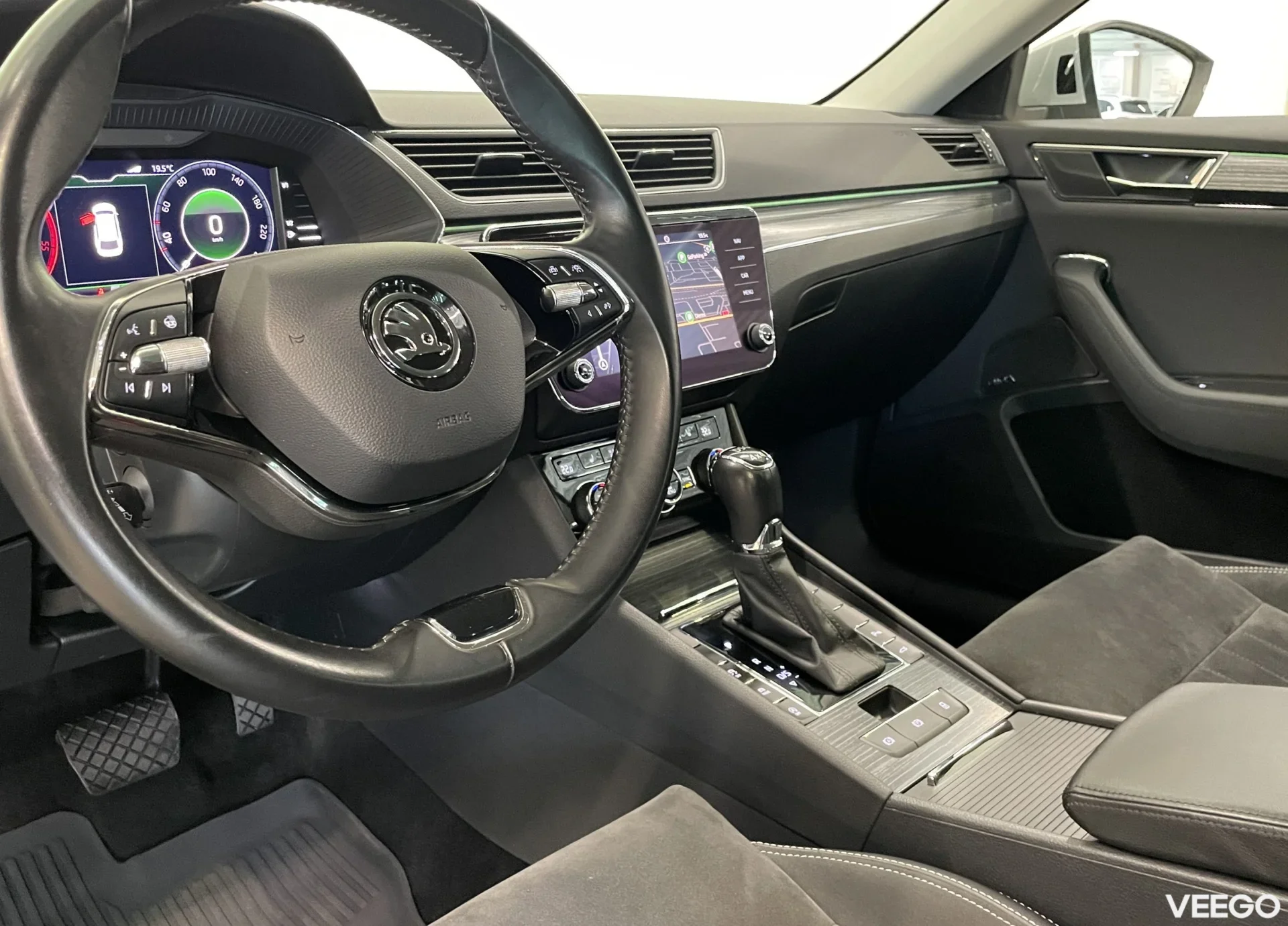Skoda Superb Elegance 140kW