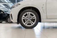 BMW X5 xDrive30d M-Sportpakett 3 190kW thumbnail