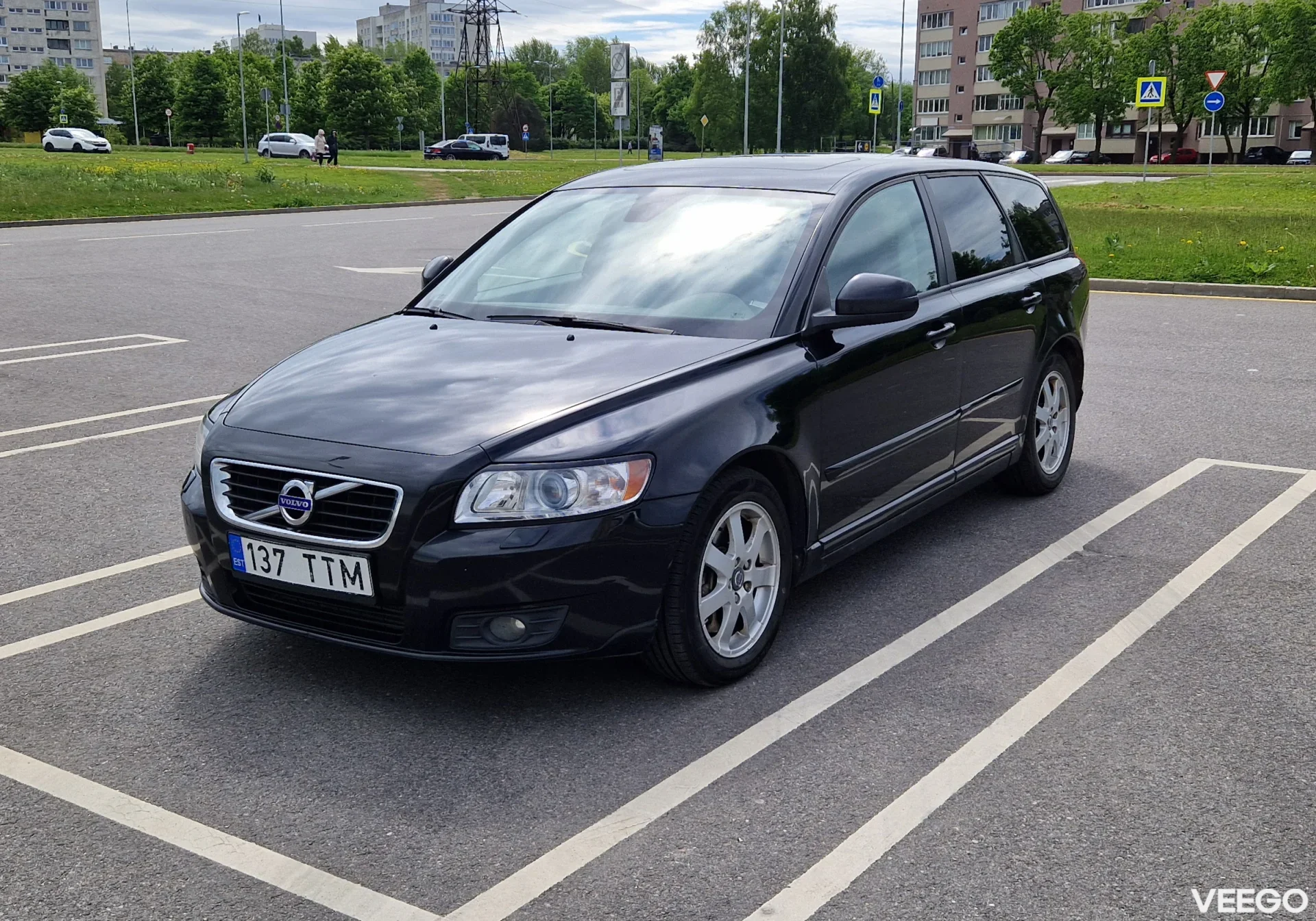 Volvo V50 D5 summum 2.4 132kW