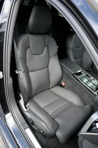 Volvo V60 AWD H&K ULTIMATE BRIGHT XENIUM INTELLI PRO 2 293kW thumbnail