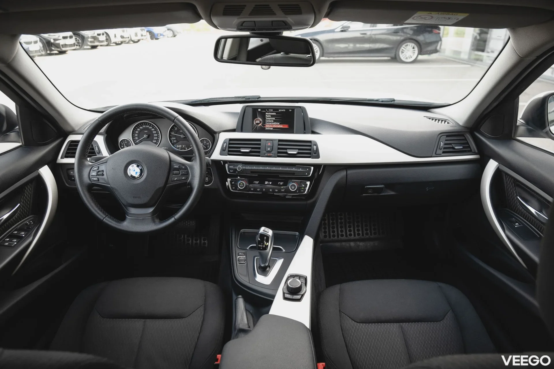 BMW 318 i LCI 1.5 100kW