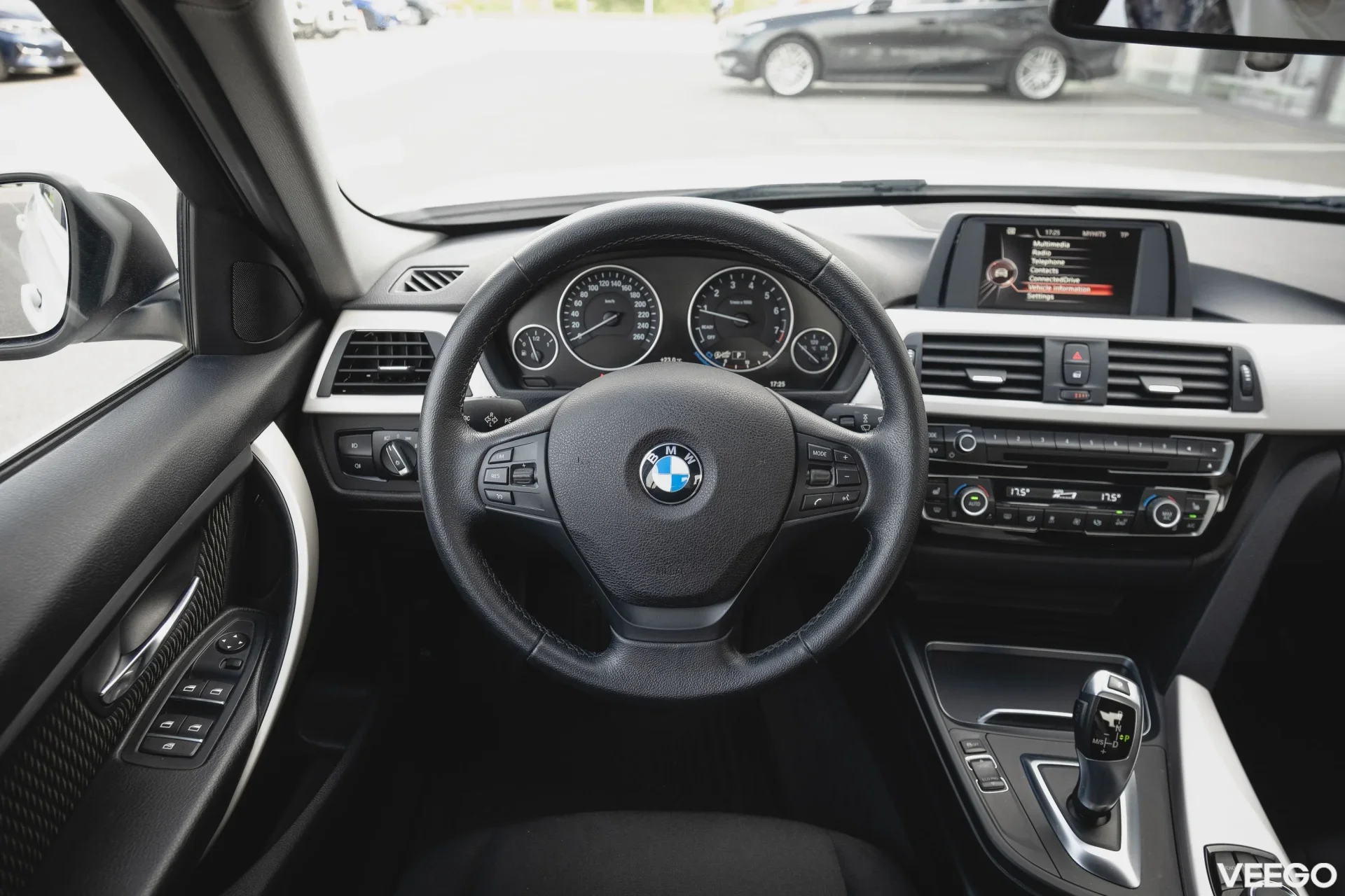 BMW 318 i LCI 1.5 100kW