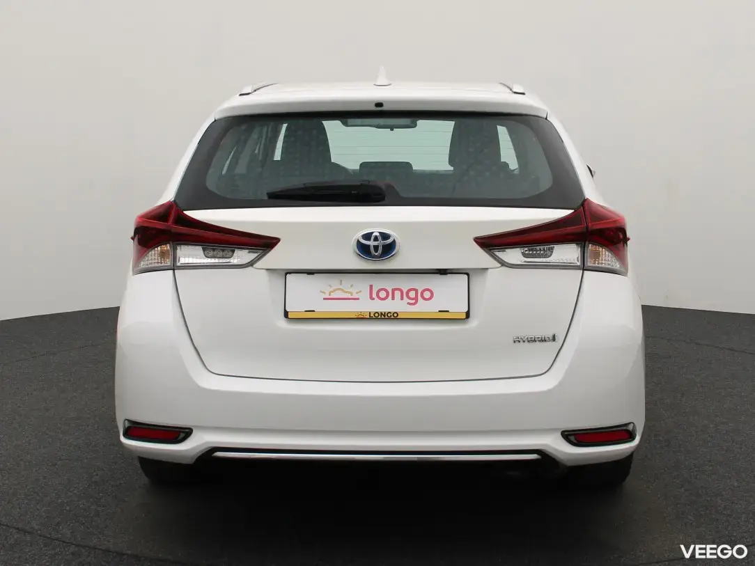 Toyota Auris 1.8 73kW