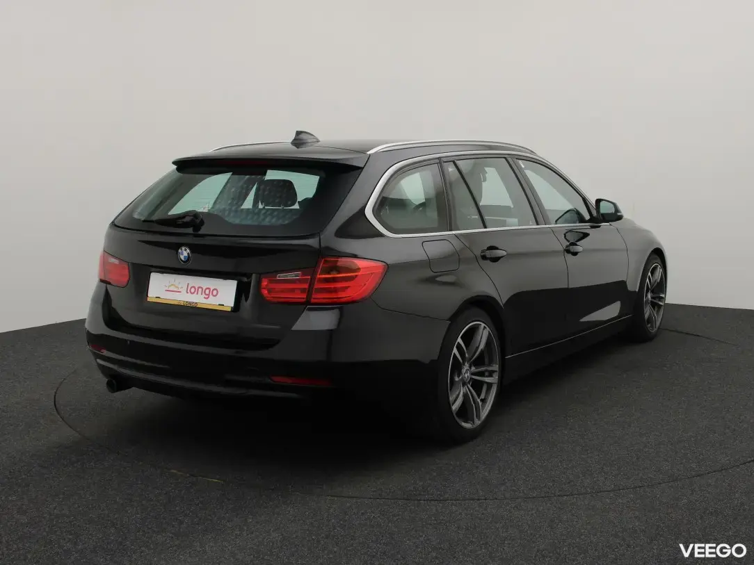 BMW 320 2 120kW