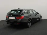 BMW 320 2 120kW thumbnail