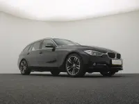 BMW 320 2 120kW thumbnail