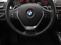 BMW 320 2 120kW thumbnail