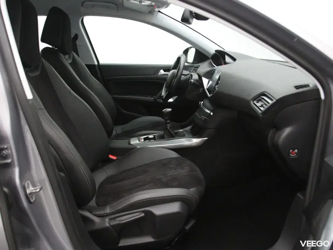 Peugeot 308 1.5 96kW