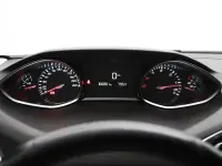 Peugeot 308 1.5 96kW thumbnail