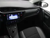 Toyota Auris 1.8 73kW thumbnail
